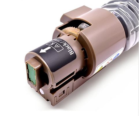 خرطوشة حبر ريكو مصممة لطابعات SPC810 و 811، توفر سعة حبر كاملة وشريحة مع مواد خام من الدرجة AAA.